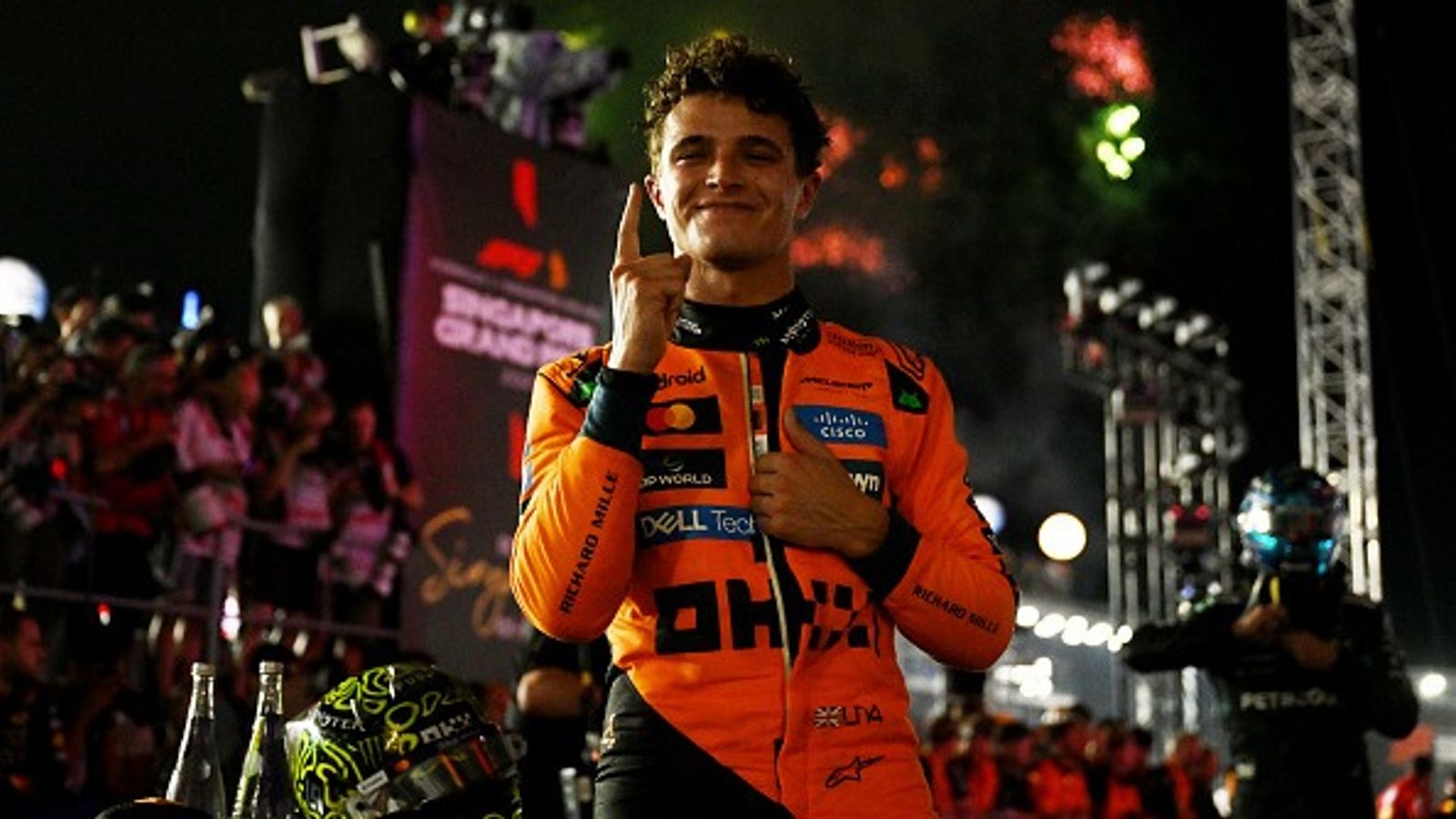 Lando Norris sets the record straight on Singapore Grand Prix clash with Oscar Piastri Lando Norris sets the record straight on Singapore Grand Prix clash with Oscar Piastri