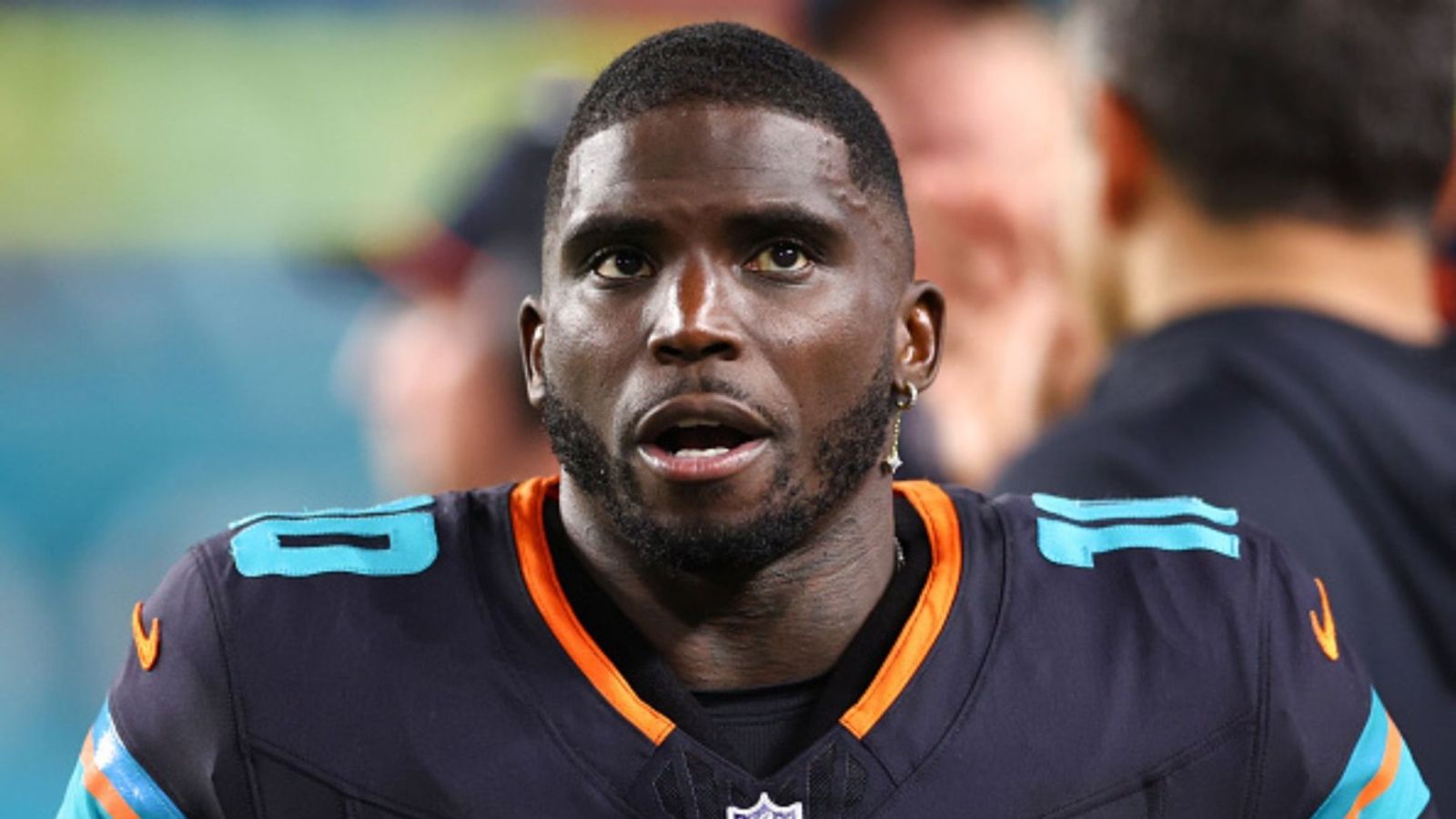 Dolphins’ Tyreek Hill to miss out on millions due to injury Tyreek Hill in the frame (Image via Getty)