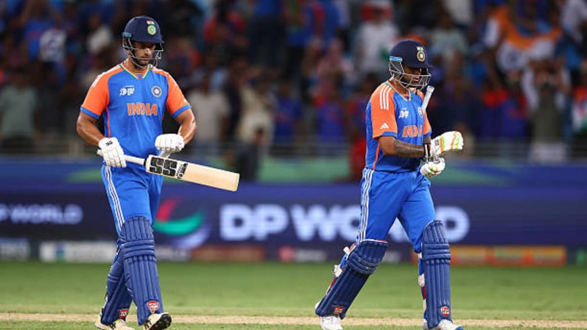 Shivam Dube (L) of India and Suryakumar Yadav (R) of India leaves the field after the Asia Cup match between India and Pakistan at Dubai International Stadium