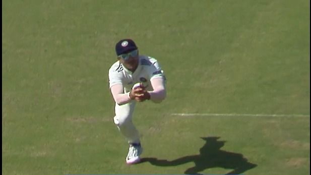 Watch: Shubman Gill picks nearly impossible catch to dismiss Tagenarine Chanderpaul in 2nd innings during second Test against West Indies