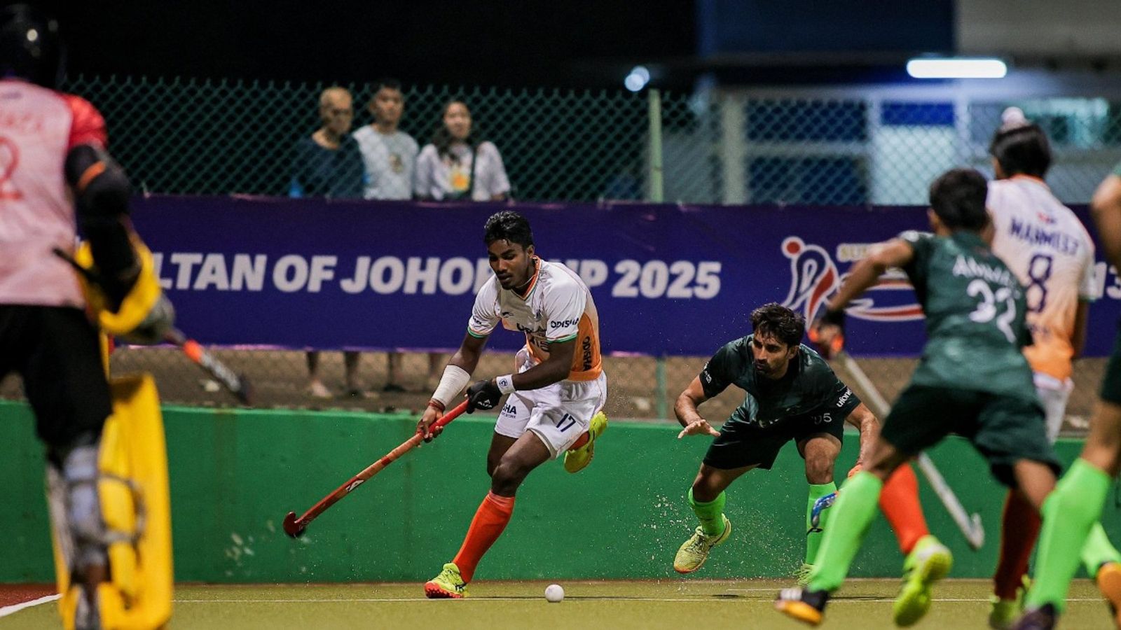 IND vs PAK: India stage thrilling comeback after two-goal deficit to hold Pakistan 3-3 in Sultan of Johor Cup clash IND vs PAK: India stage thrilling comeback after two-goal deficit to hold Pakistan 3-3 in Sultan of Johor Cup clash
