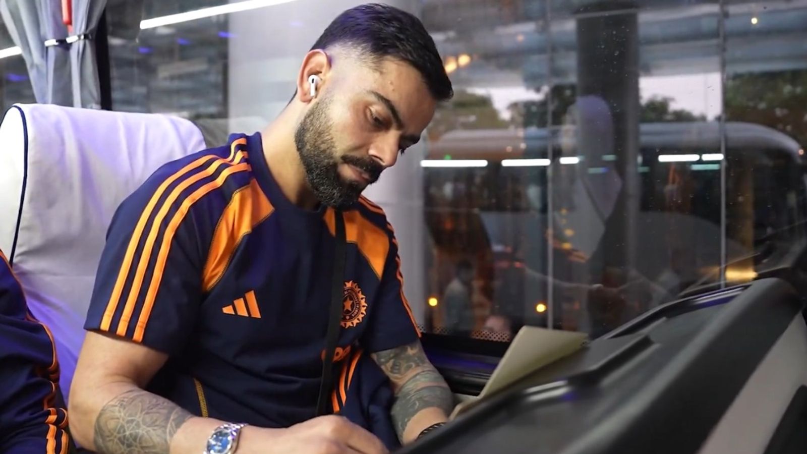'The only time you truly fail, is...': Virat Kohli's cryptic post on touching down in Australia amidst retirement rumours goes viral India's Virat Kohli on team bus.