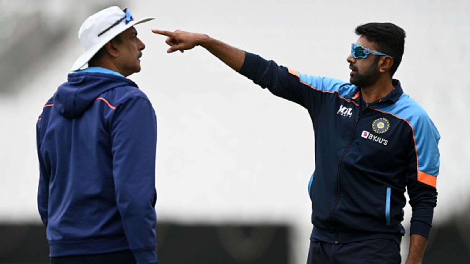 'Why stop a guy if he can't make it to Test side, get a level C or D contract?': Ravi Shastri wants more Indian players in BBL after R Ashwin's move 'Why stop a guy if he can't make it to Test side, get a level C or D contract?': Ravi Shastri wants more Indian players in BBL after R Ashwin's move
