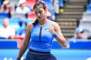 Emma Raducanu latest injury update: Ends her season early following struggles SportsTak