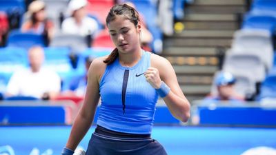 Emma Raducanu latest injury update: Ends her season early following struggles Emma Raducanu latest injury update