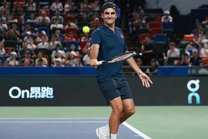 Patrick Mouratoglou disagrees with Roger Federer over 'slow court' debate SportsTak