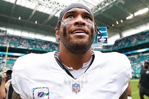 Julian Edelman slams Tua Tagovailoa's blame game, questions Dolphins' locker room culture SportsTak