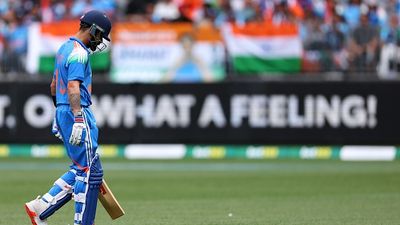 'You could see him getting a little bit itchy...': Australia great's blunt remark as Virat Kohli got out on a duck in first ODI against Australia Virat Kohli of India walks from the field after being dismissed by Mitchell Starc of Australia during game one of the One Day International series between Australia and India at Perth Stadium