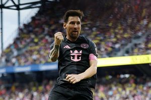 Lionel Messi WINS MLS Golden Boot, creates BIG record for Inter Miami with hat-trick against Nashville SC SportsTak