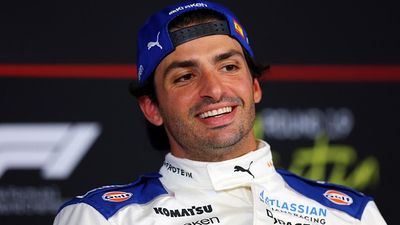 Carlos Sainz optimistic about strong race pace despite low qualifying at F1 US Grand Prix SportsTak
