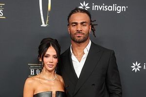 Victoria Fuller reacts hilariously to Fred and Sydney Warner's baby girl gender reveal SportsTak