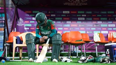 12 runs needed off last 2 overs, Bangladesh bottle run chase by losing 5 wickets for 4 runs as Sri Lanka open win account in Women's ODI World Cup 2025 Nigar Sultana