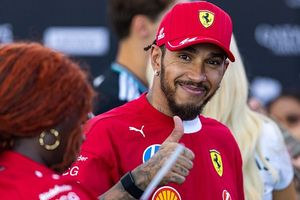 Damon Hill gives four-word reaction to Lewis Hamilton's HISTORIC feat following US Grand Prix SportsTak
