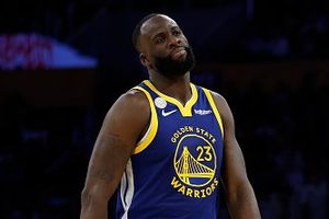 Draymond Green teases LeBron James' absence, compares him to Phil Jackson in season opener SportsTak