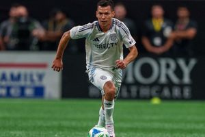 Hirving ‘Chucky’ Lozano’s future in jeopardy following shocking disciplinary fallout SportsTak