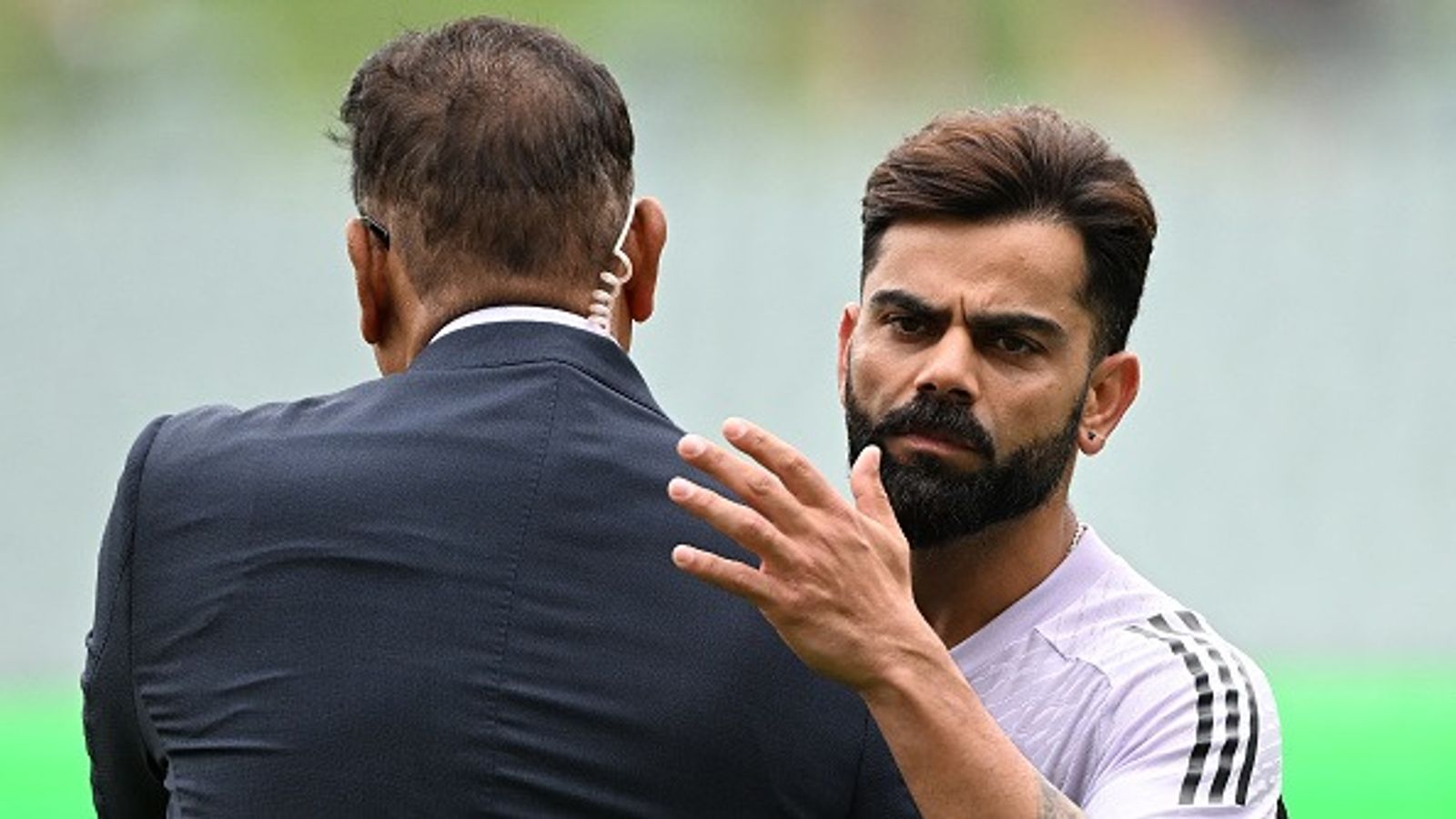 'He’ll have to get some form pretty quickly...': Ravi Shastri gives World Cup warning as Virat Kohli got out on two successive ducks in ODIs against Australia Virat Kohli (R) embraces former cricketer Ravi Shastri during a warm-up session during a warm-up session