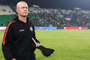 'I haven't had any communication with...': Afghanistan head coach Jonathan Trott expresses frustration with ACB, hints at exit SportsTak