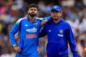 IND vs AUS: BCCI provides massive update on Shreyas Iyer's injury, star batter rushed to the hospital for further assessment SportsTak