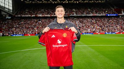 Benjamin Sesko explains reason behind joining Manchester United despite interest from Arsenal and Newcastle Benjamin Sesko reveals reasons behind Manchester United move, shares ambitious vision for the team