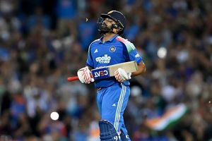 'Maybe you will see a few more...': Abhishek Nayar's massive revelation on Rohit Sharma's future plans after epic transformation for Australia series SportsTak