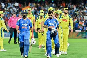 Rohit Sharma's honest take on 'Aussie Mentality', says 'They never let anything come to...' SportsTak