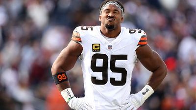 Myles Garret frustrated after historic night ends in Browns' defeat against Patriots SportsTak