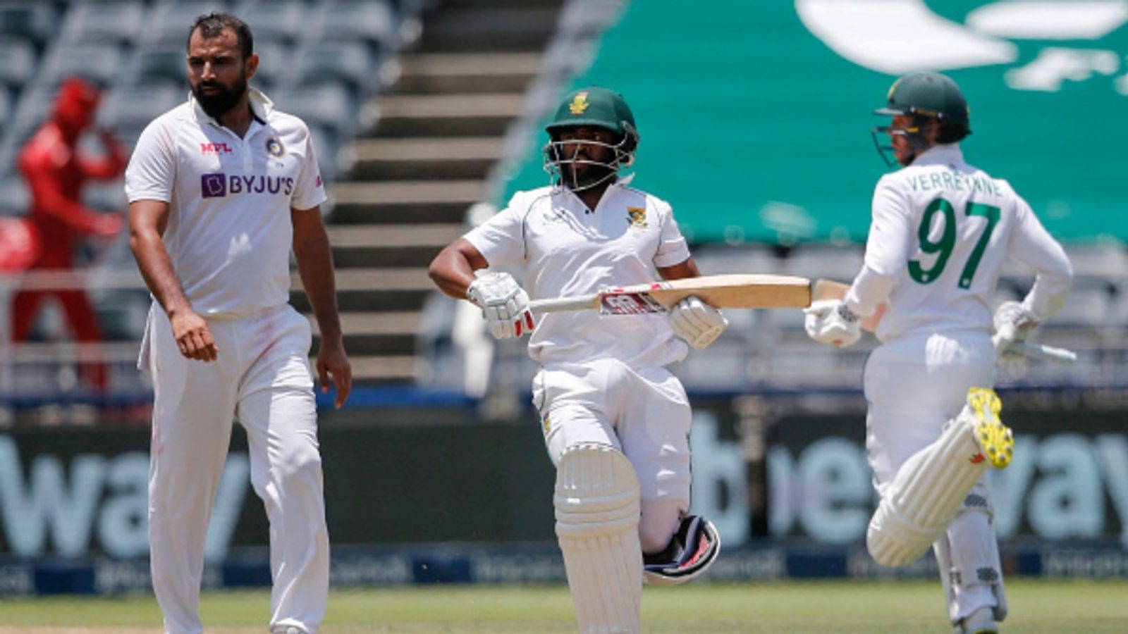 South Africa announce 15-member Test squad for India tour, WTC-winning captain returns South Africa's Temba Bavuma (C) and South Africa's Kyle Verreynne (R) run between wickets as India's Mohammed Shami (L) looks on during the second day of the second Test at The Wanderers Stadium in Johannesburg on January 4, 2022.