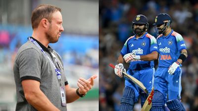 'Cockroaches climbling out of their holes...': AB de Villiers slams Rohit Sharma and Virat Kohli's critics after duo's batting masterclass in third ODI vs Australia AB de Villers along with Rohit Sharma and Virat Kohli