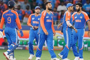 Irfan Pathan picks India's playing XI for 1st T20I against Australia, snubs star spinner for young pacer SportsTak