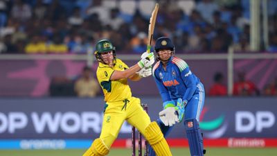 'I'm sure we'll see that version of her on Thursday': Australia batter warns Harmanpreet's India of captain Healy's return for ODI World Cup 2025 semifinal Alyssa Healy, Richa Ghosh