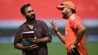 'I don't know how the rankings work': Dinesh Karthik shocked to see Rohit Sharma becoming no.1 ODI batter for 1st time in 18-year career Rohit Sharma, Dinesh Karthik