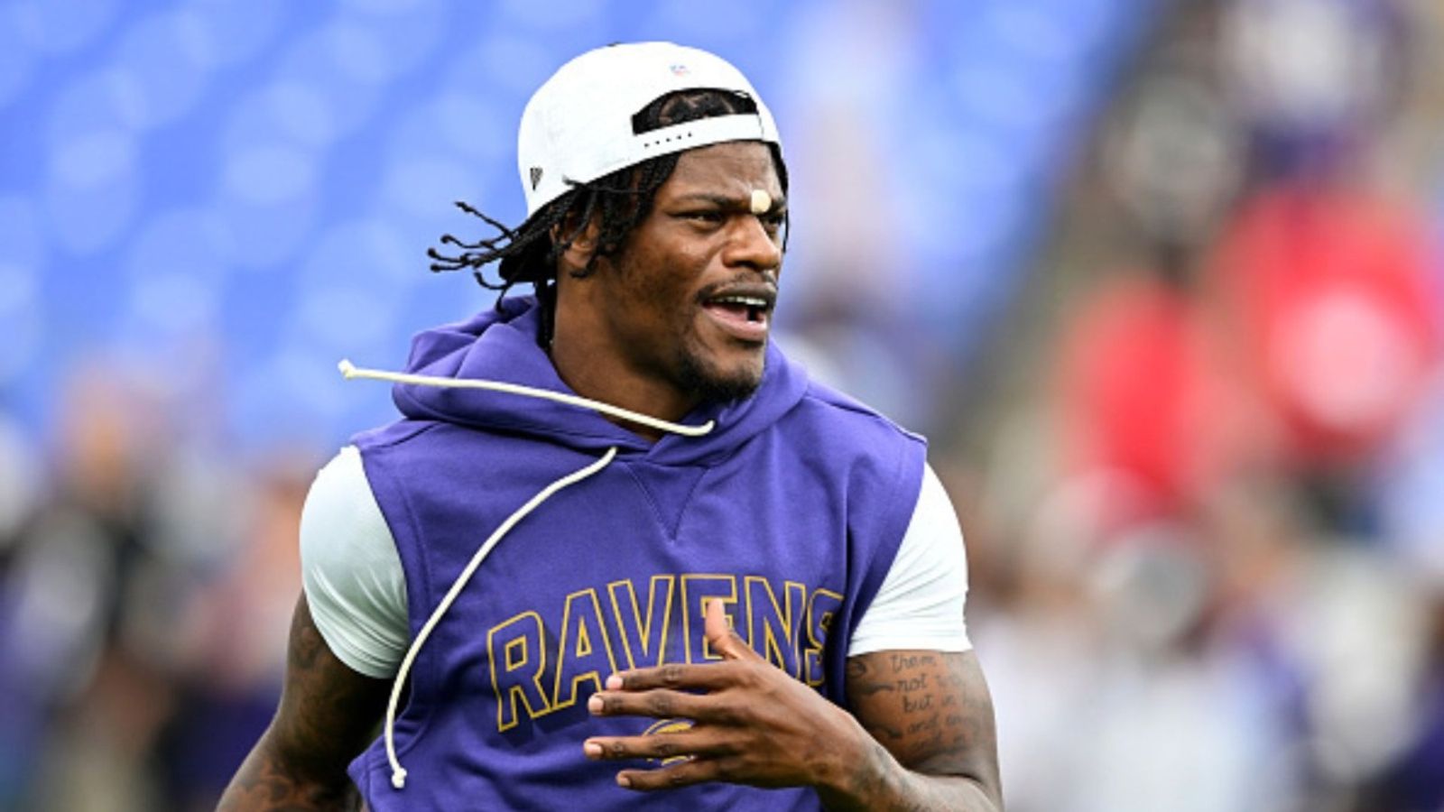 Lamar Jackson injury update: Is Ravens star playing against Dolphins in NFL 2025-26 season?  Lamar Jackson injury update: Is Ravens star playing against Dolphins in NFL 2025-26 season?