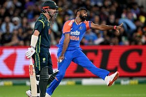 'Whenever Bumrah gets desperate to pick up wickets, he becomes wayward': India's WC-winner's big claim after India’s MCG defeat SportsTak