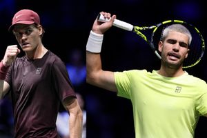 Jannik Sinner dominates Ben Shelton to enter Paris Masters semis, eyes Alcaraz’s throne SportsTak