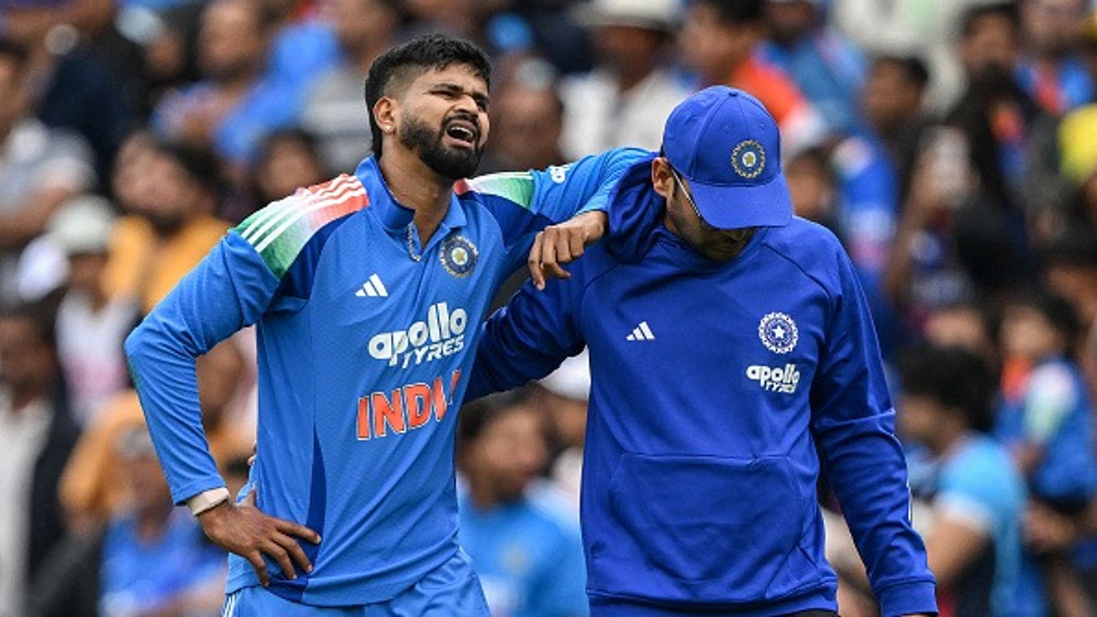 Shreyas Iyer injury update: BCCI gives good news as India’s ODI vice-captain discharged from hospital, recovery progressing well India's Shreyas Iyer (L) reacts in pain after falling on the ground while taking a catch to dismiss Australia's Alex Carey during the third one-day international (ODI) men's cricket match between Australia and India