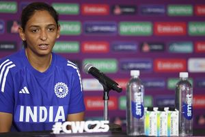 'I think the most important thing is to...': Harmanpreet Kaur's clear-cut message for teammates ahead of Women's World Cup final SportsTak