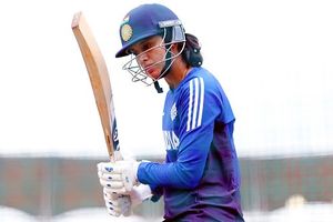 'Dream is within reach': Smriti Mandhana confident of clinching maiden Women's World Cup title for India SportsTak