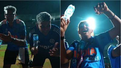 WATCH - 'Na lega koi panga, kar denge hum danga...': ODI World Champions reveal team song kept under wraps for 4 years Harmanpreet Kaur, Amol Muzumdar
