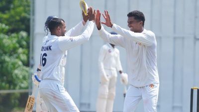 Mohsin Khan shines with a six-wicket haul as Karnataka crush last edition’s finalists Kerala by an innings and 164 runs in Ranji Trophy Group B clash Mohsin Khan celebrating wicket