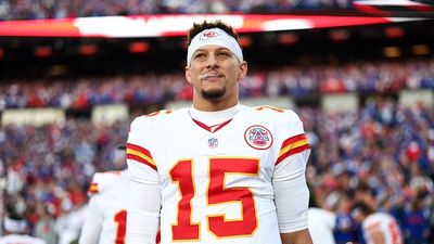 Bill Simmons fires shots at Patrick Mahomes after Chiefs stumble to 5-4 start SportsTak