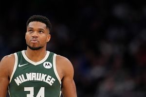 Is Giannis Antetokounmpo playing tonight vs Raptors? LATEST update on Bucks' superstar SportsTak