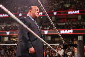 Paul Heyman CLASHES with cameraman after WWE RAW's chaotic main event SportsTak