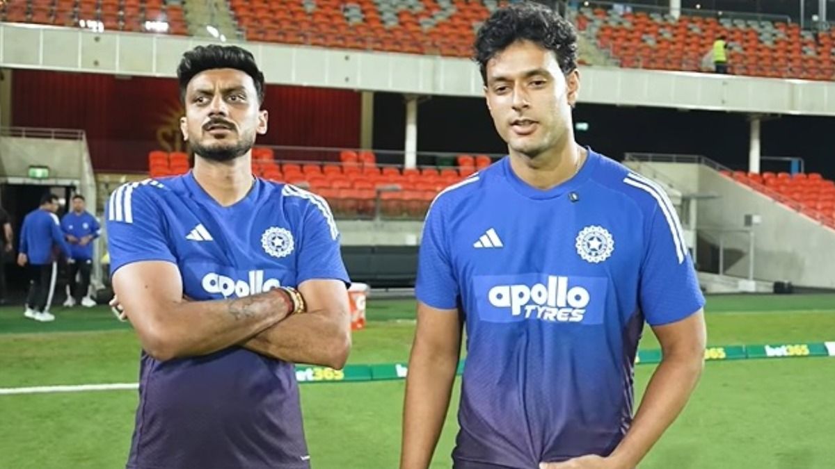 Axar Patel and Shivam Dube talking after 4th T20I against Australia Axar Patel and Shivam Dube talking after 4th T20I against Australia