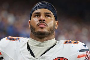 T.J. Edwards Injury Update: More misery for star linebacker ahead of Giants clash SportsTak