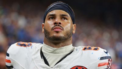 T.J. Edwards Injury Update: More misery for star linebacker ahead of Giants clash T.J. Edwards Injury Update: More misery for star linebacker ahead of Giants clash