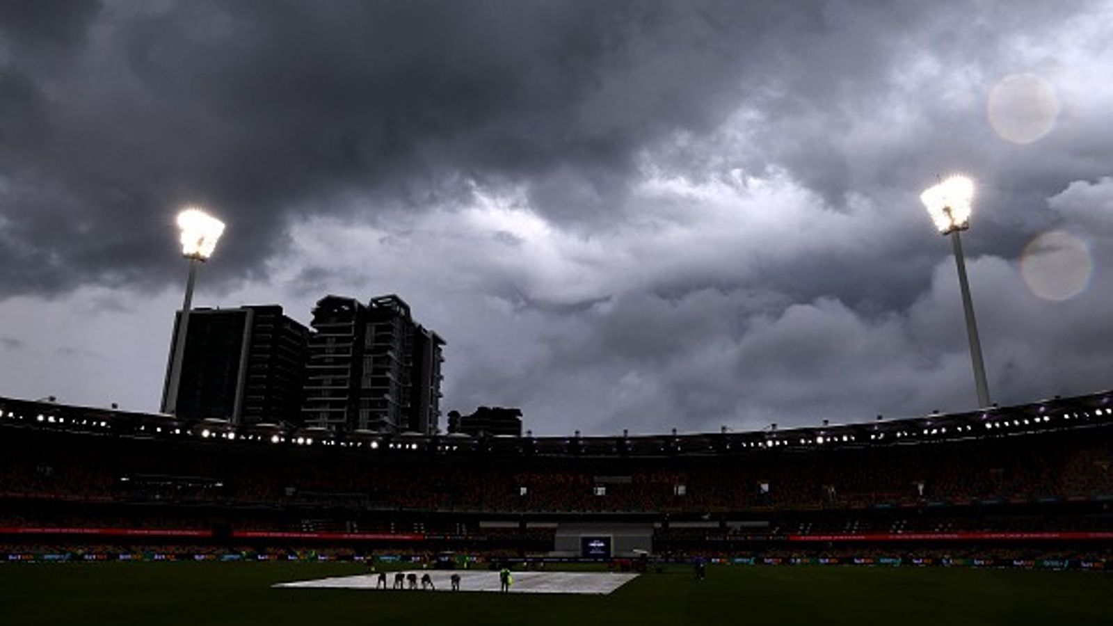 India vs Australia 5th T20I weather forecast: Rain likely to play spoilsport at Gabba in series decider India vs Australia 5th T20I weather forecast: Rain likely to play spoilsport at Gabba in series decider