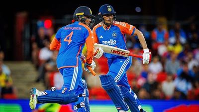 'Shubman Gill is like a table fan in front of Abhishek Sharma's storm...': Ex-India star's blunt take on Suryakumar Yadav-led side's opening combination Abhishek Sharma (L) and Shubman Gill (R) in action during the fourth Twenty20 international cricket match between Australia and India at the Carrara Stadium in Gold Coast