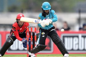 Jemimah Rodrigues’ first match after India’s World Cup win ends early as Brisbane Heat fall to Melbourne Renegades in WBBL SportsTak