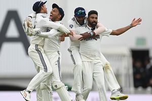 Another star gives India major injury scare, leaves field in pain during 2nd unofficial Test against South Africa A SportsTak