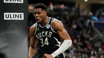 Milwaukee Bucks injury report: Massive update on Giannis Antetokounmpo ahead of clash vs Rockets SportsTak